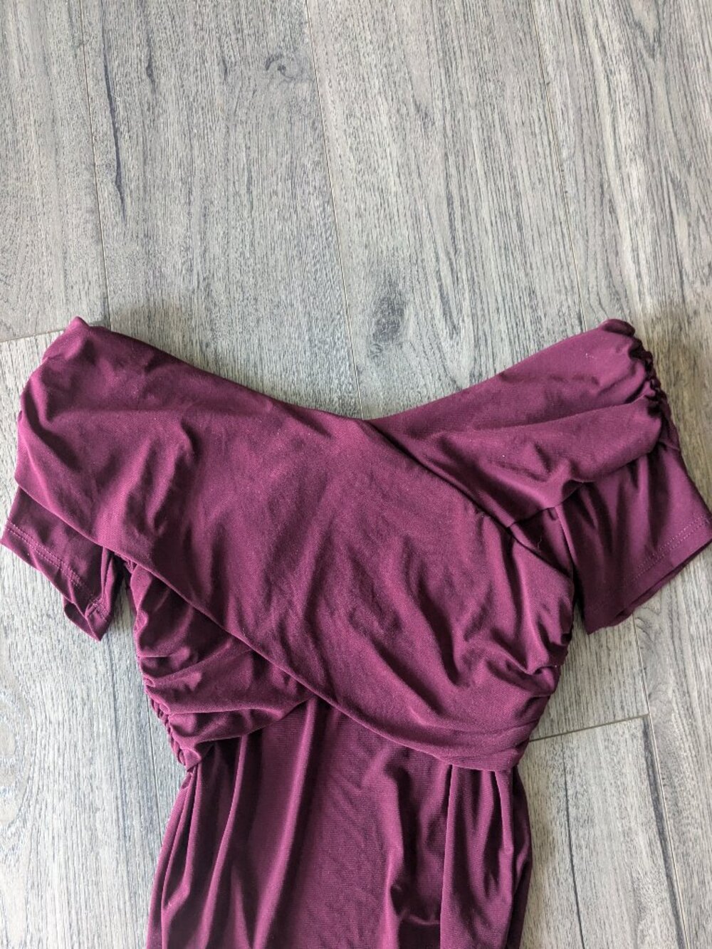 Off-shoulder Windsor Top